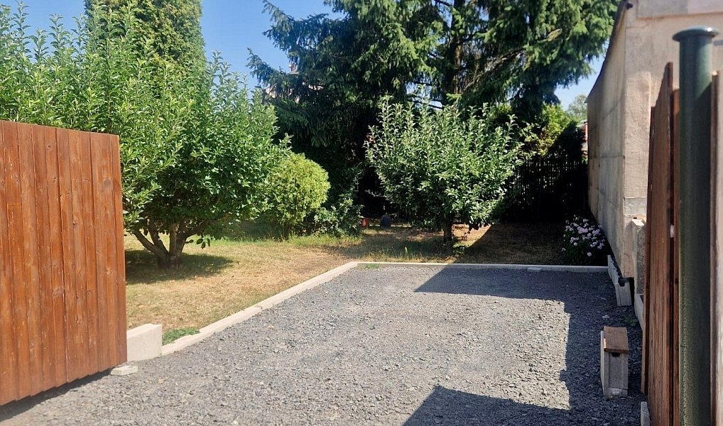 Prodej domu 176 m² s pozemkem 469 m², Dubí – náhled fotky 2