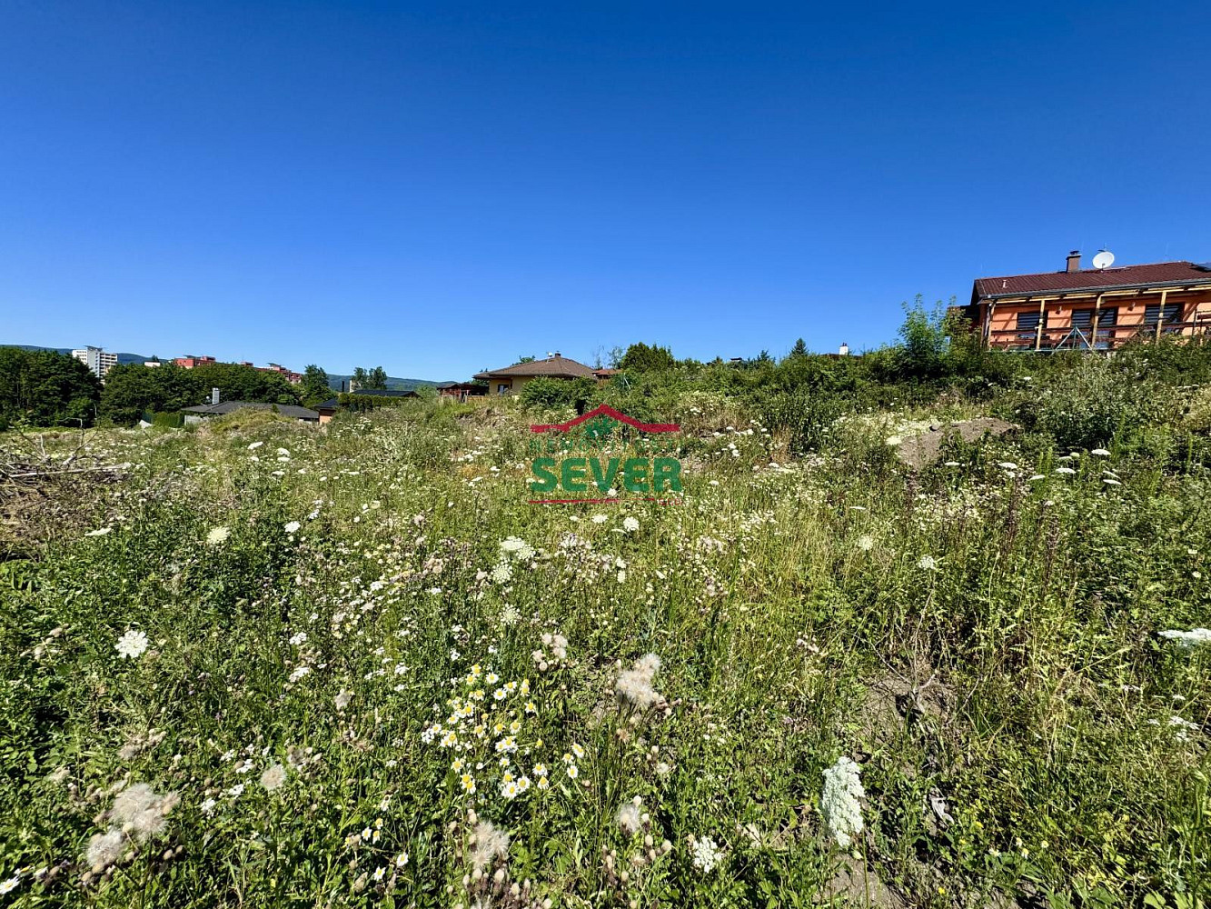 Prodej stavebního pozemku 800 m² — photo 3