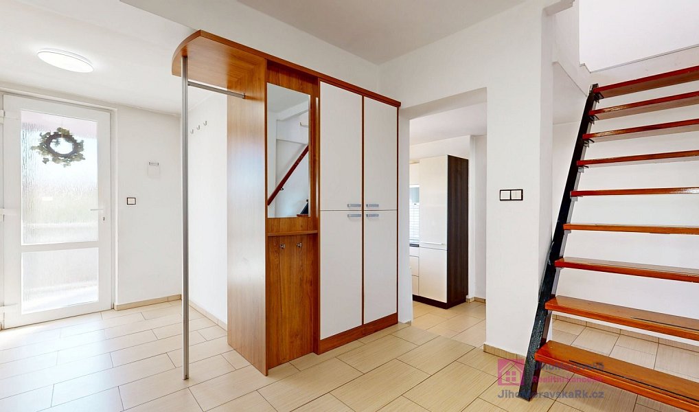 Prodej domu 188 m² s pozemkem 135 m², Hodonín – náhled fotky 10