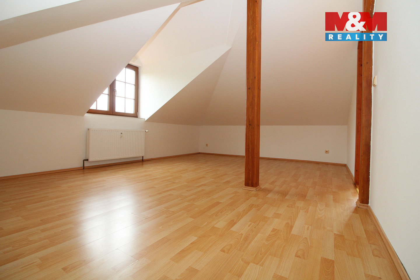 Prodej bytu 2+1 92 m² – pohled 5
