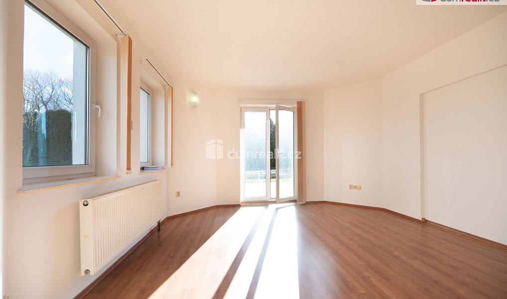 Prodej domu 253 m² s pozemkem 2 075 m², Dolní Třebonín – náhled fotky 12