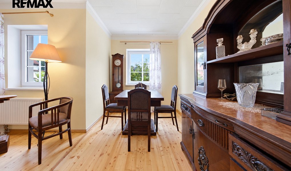 Prodej domu 240 m² s pozemkem 808 m², Karlovy Vary – náhled fotky 4