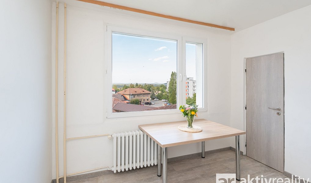 Pronájem bytu 2+1 57 m², Roudnice nad Labem – náhled fotky 4