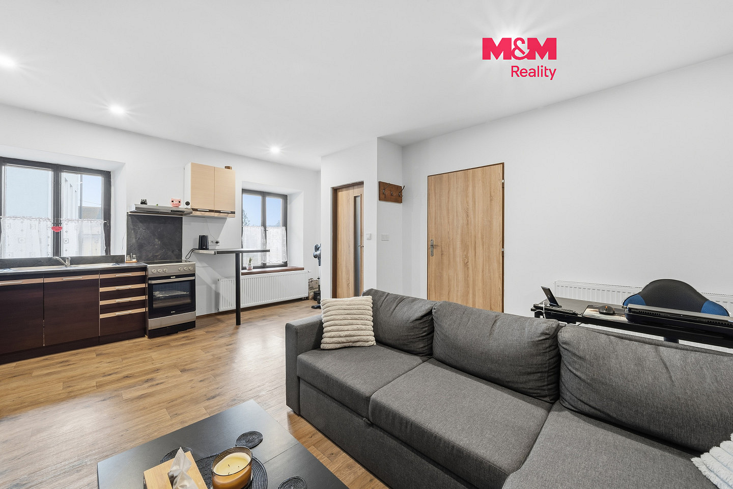Prodej nájemního domu, činžáku 454 m²