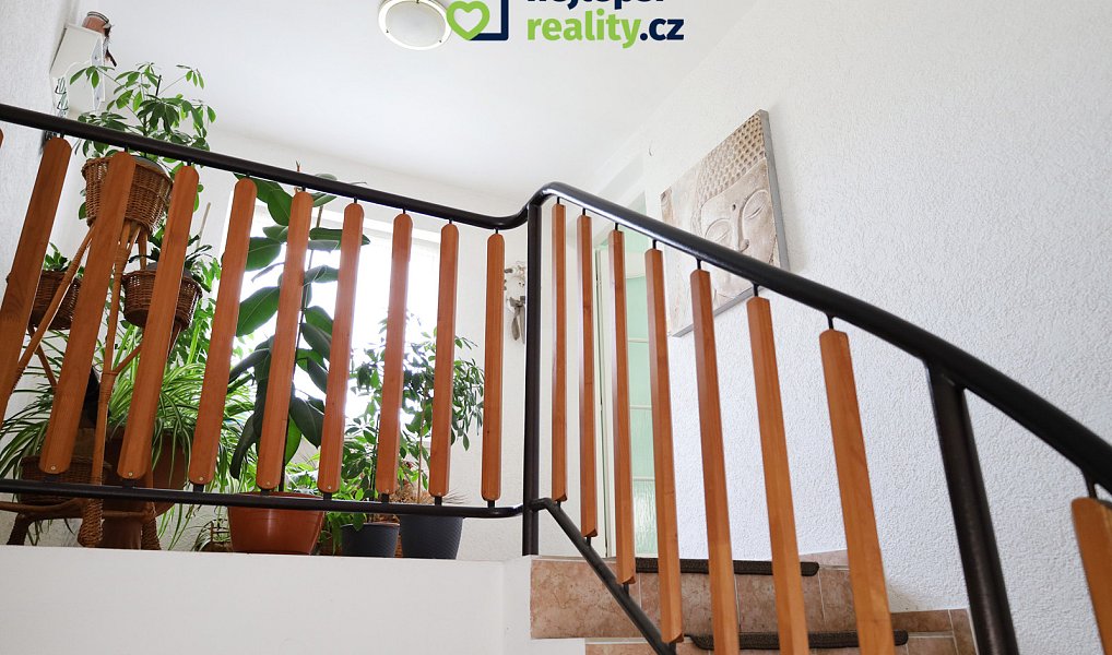 Prodej domu 450 m² s pozemkem 1 561 m², Březová – náhled fotky 13