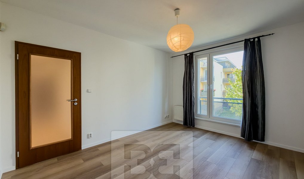 Pronájem bytu 3+kk 89 m², Praha – náhled fotky 12