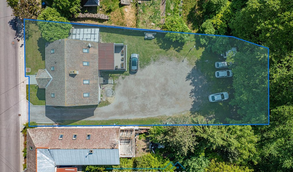 Prodej ubytovacího objektu 390 m², Vrbovec – náhled fotky 2