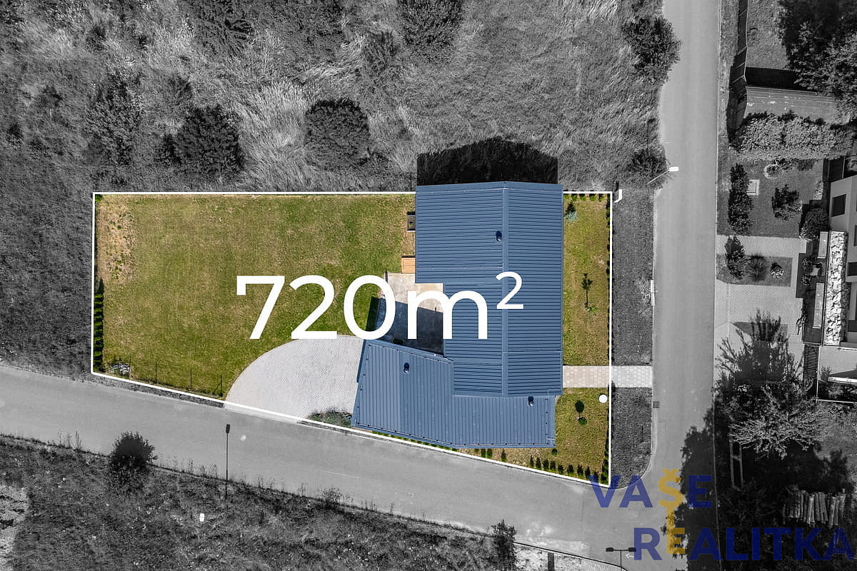 Prodej domu 116 m² s pozemkem 720 m² – fotografie 2