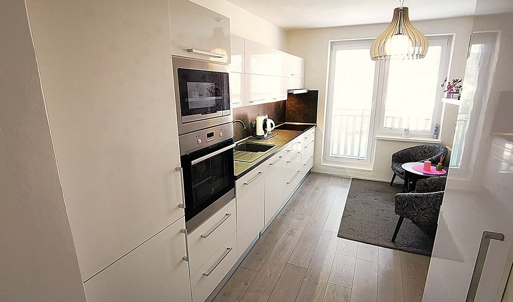 Prodej domu 328 m² s pozemkem 438 m², Jihlava – náhled fotky 5