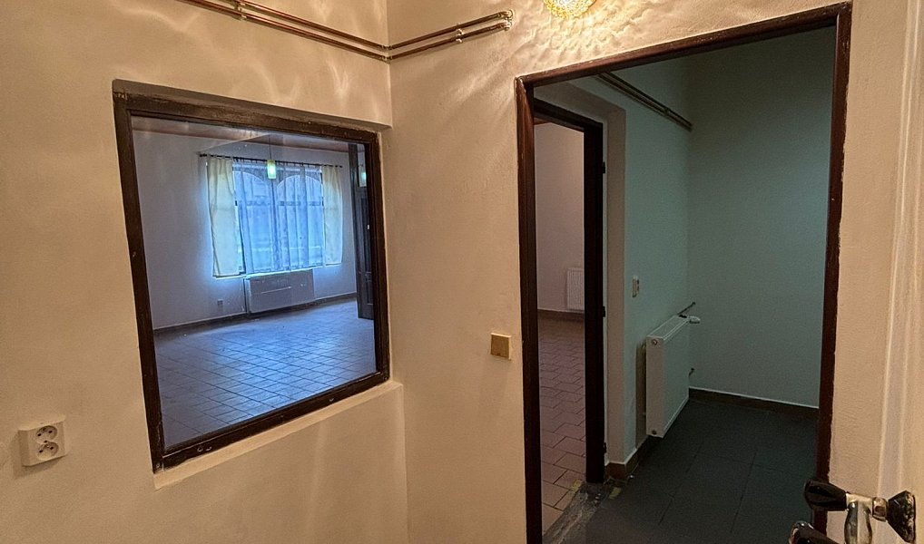 Prodej obchodních prostor 80 m², Nová Paka – náhled fotky 11