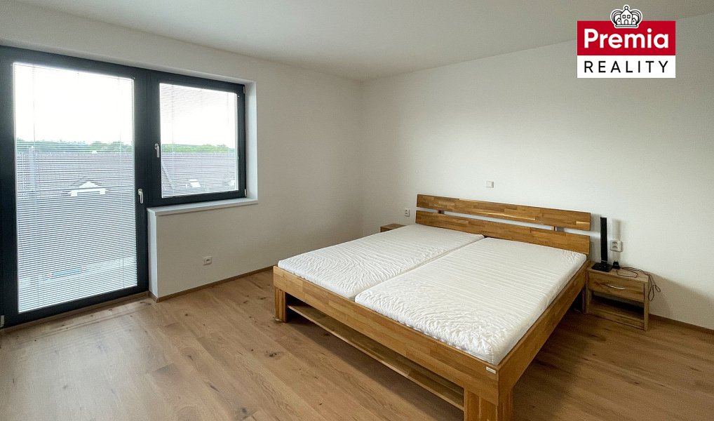 Pronájem bytu 2+kk 64 m², Hostěradice – náhled fotky 2