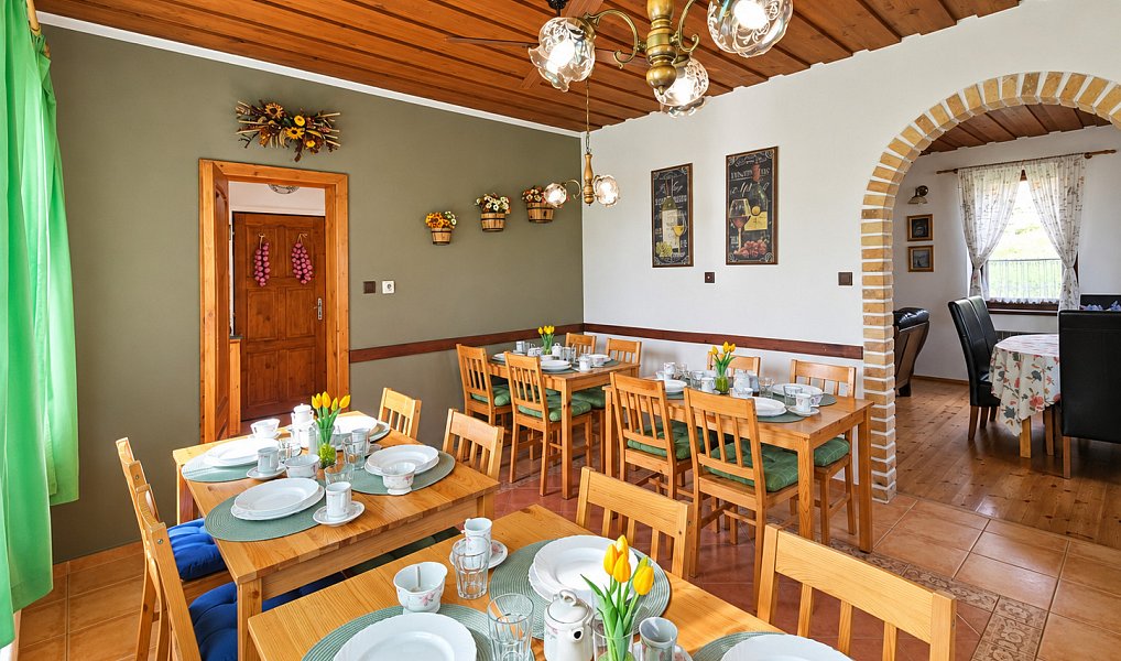 Prodej domu 368 m² s pozemkem 1 900 m², Velké Hamry – náhled fotky 9
