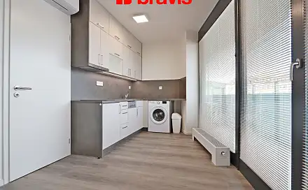 Pronájem bytu 1+kk 44 m²