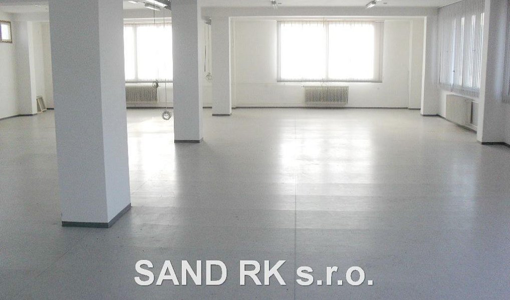 Pronájem komerčního objektu (jiného typu) 400 m², Domažlice – náhled fotky 3