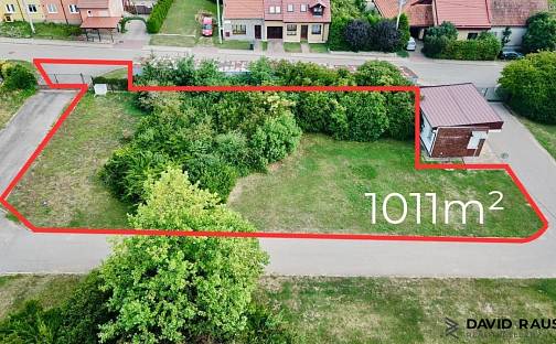 Prodej komerčního pozemku 1 011 m², Zahradní, Troubsko, okres Brno-venkov