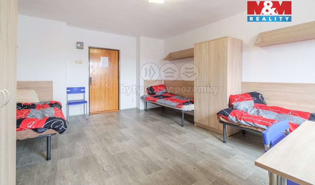 Prodej nájemního domu, činžáku 1 318 m², Cheb – náhled fotky 10