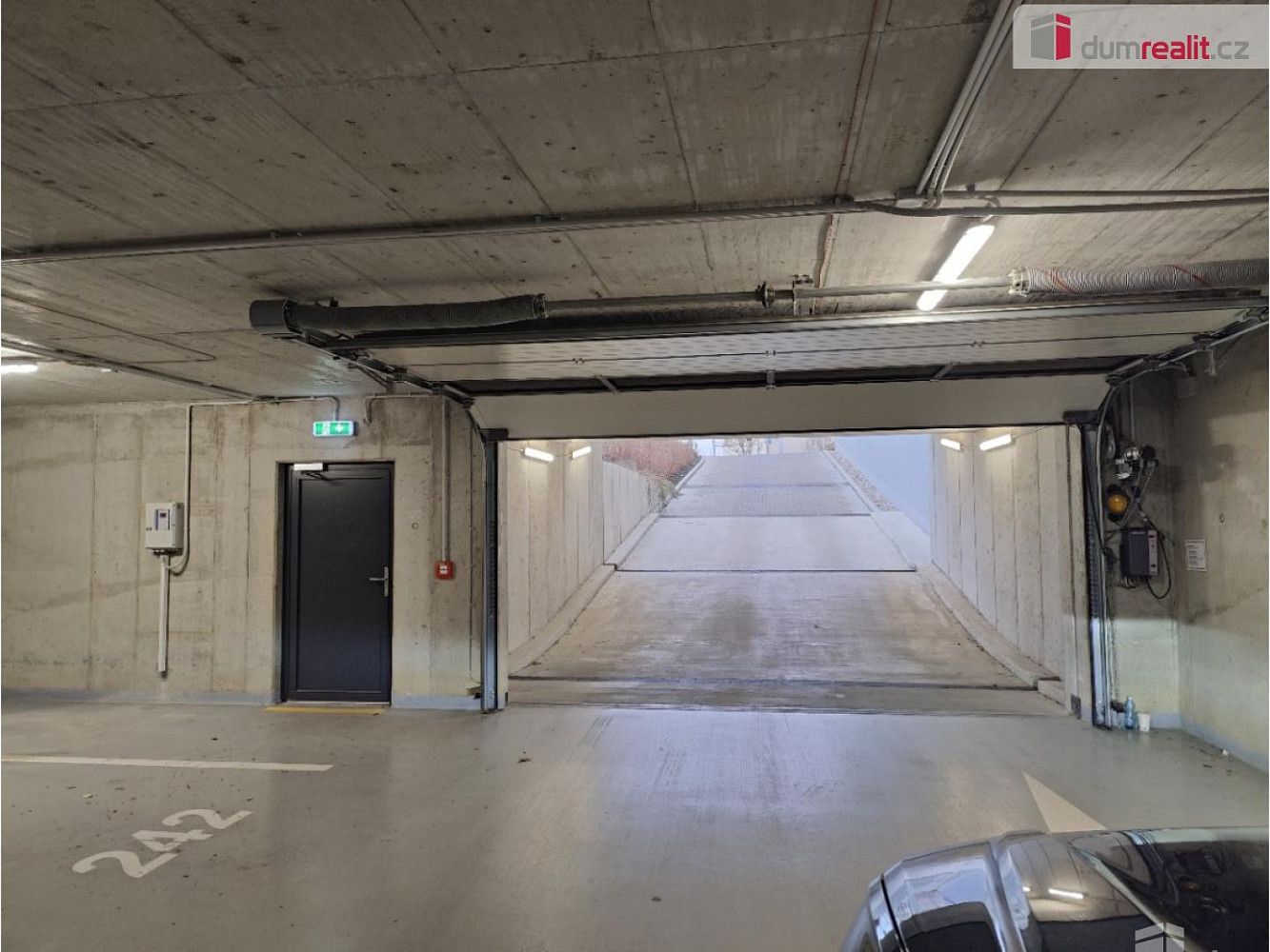 Parkovací stání, 13 m2, Praha 9 - Vysočany – fotografie 4