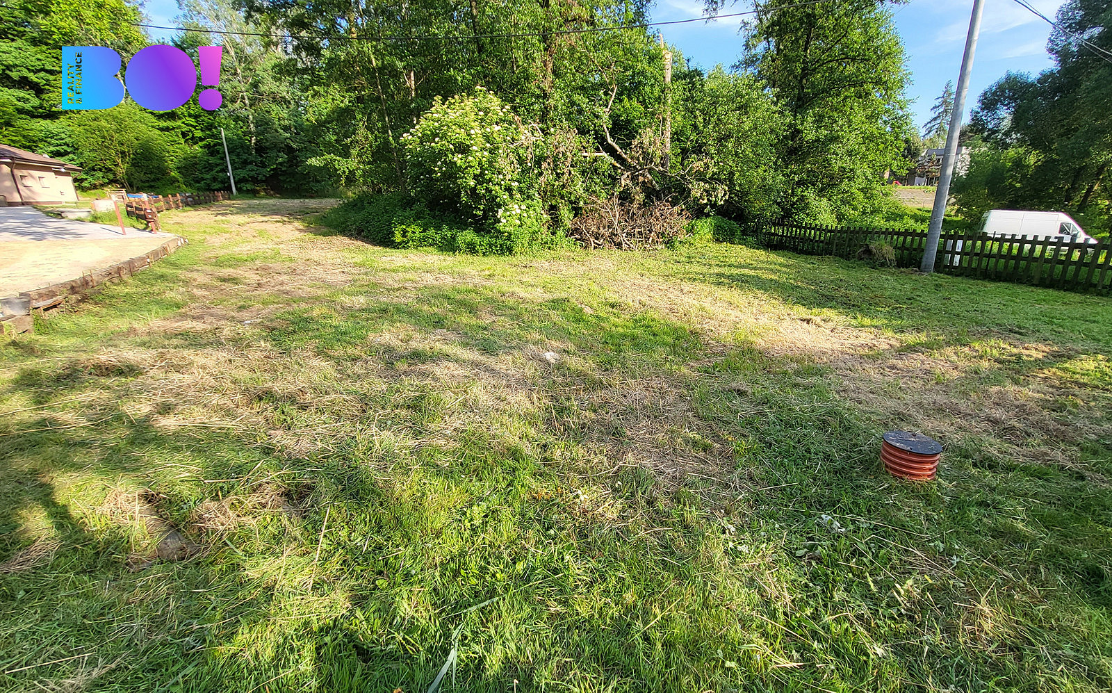 Prodej stavebního pozemku 835 m² – fotografie 2