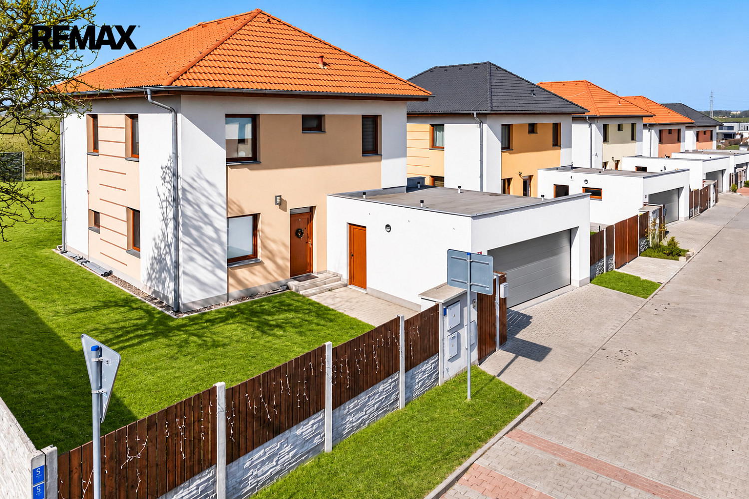 Prodej domu 180 m² s pozemkem 679 m²