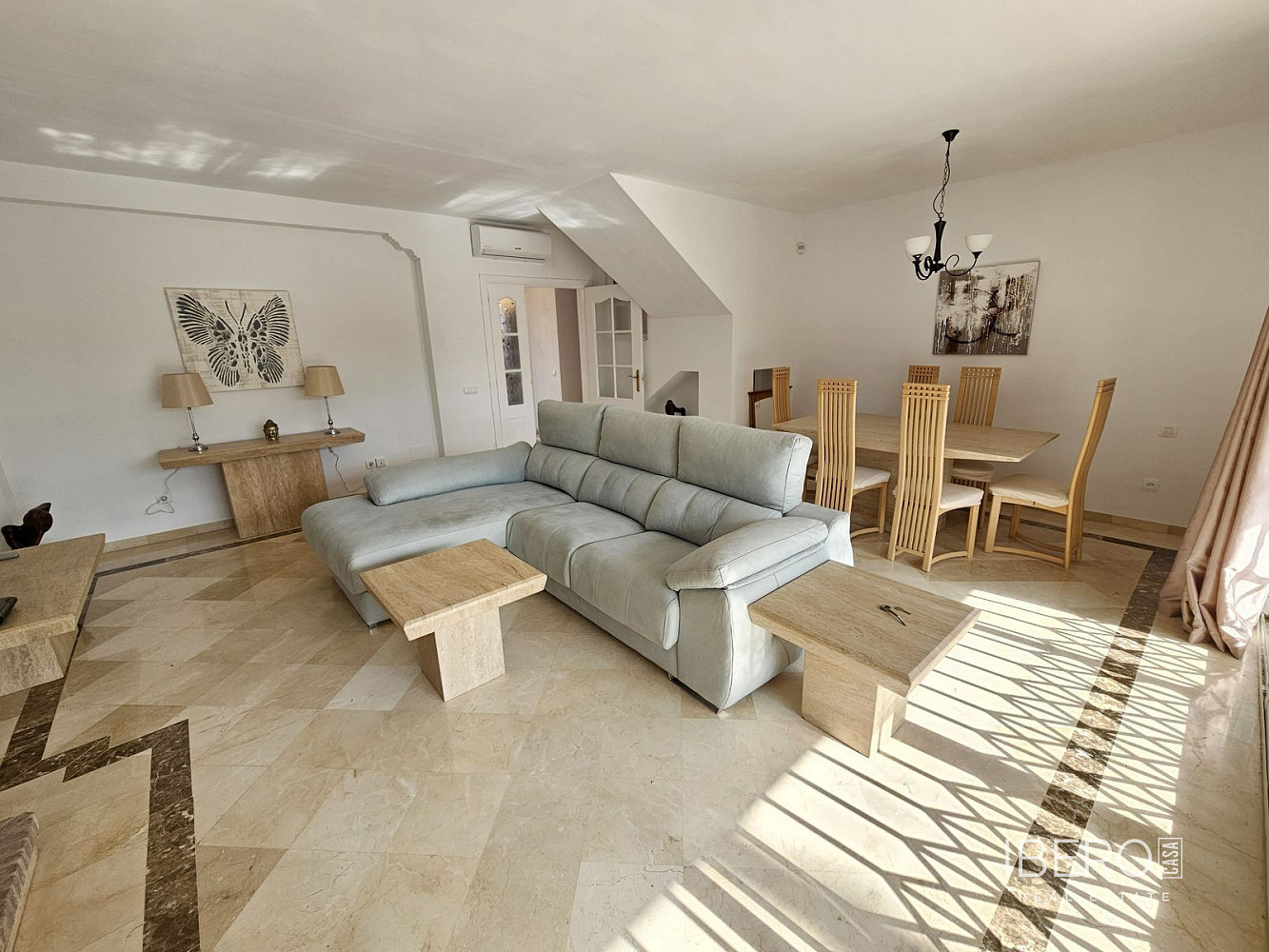 Prodej domu 150 m² s pozemkem 150 m² – pohled 2