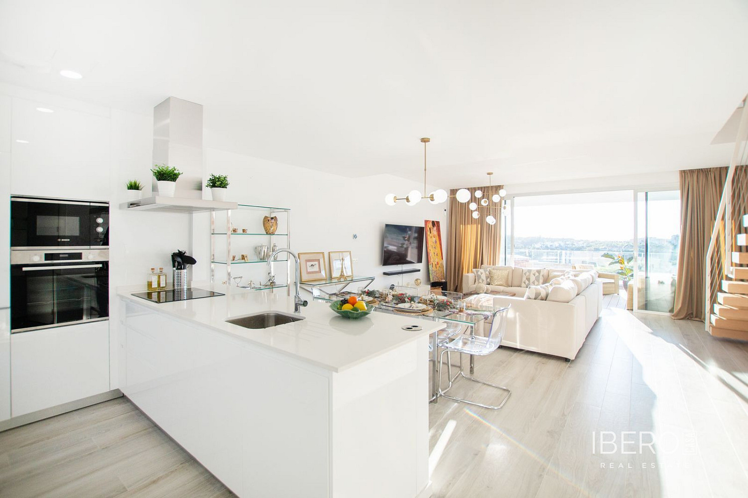 Casa 4+kk – Estepona, Main Entrance Park Beach Estepona, Cancelada - Vista 3