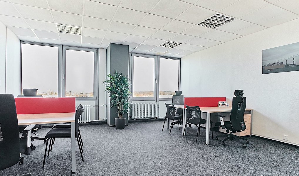 Pronájem kanceláře 144 m², Dolní Břežany – náhled fotky 3