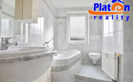 Pronájem bytu 3+1 61 m², Štefánikova, Ústí nad Labem - Klíše