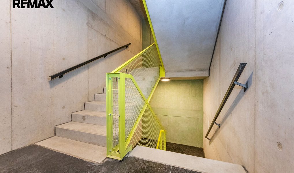 Prodej bytu 1+kk 39 m², Praha – náhled fotky 14