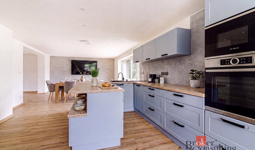 Prodej domu 257 m² s pozemkem 767 m², Staré Město – náhled fotky 6