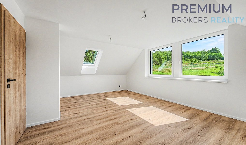 Prodej domu 102 m² s pozemkem 92 m², Nové Strašecí – náhled fotky 19