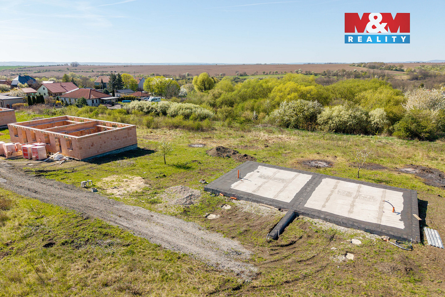 Prodej stavebního pozemku 840 m² – fotografie 4