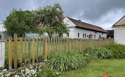 Prodej domu 200 m² s pozemkem 1 975 m², Drahotěšice, okres České Budějovice