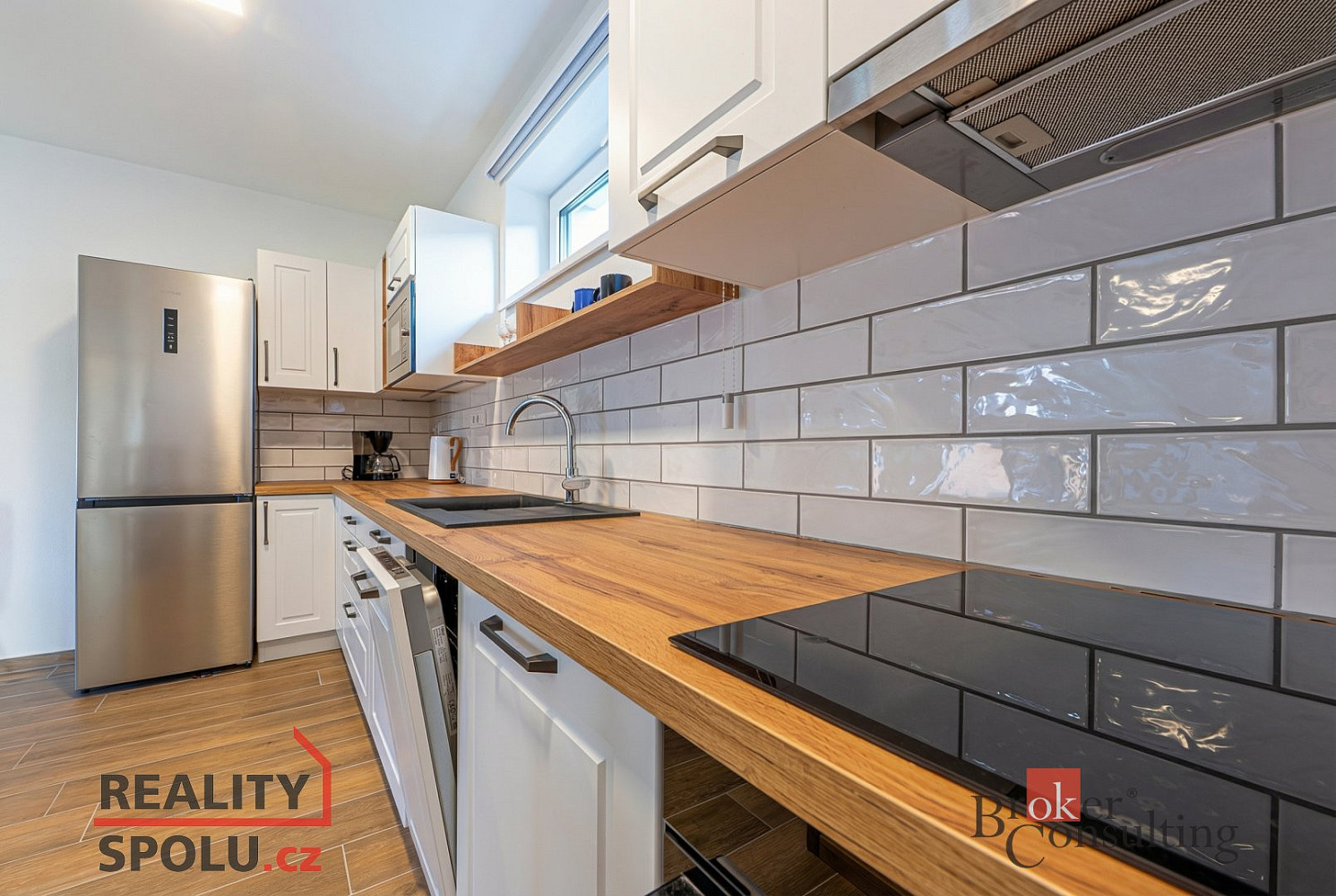 Prodej domu 65 m² s pozemkem 225 m² — photo 2