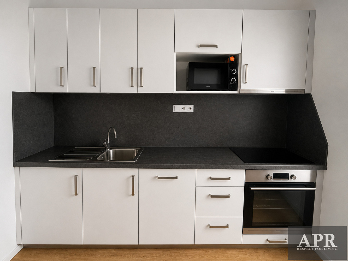 Pronájem bytu 2+kk 60 m² – pohled 4