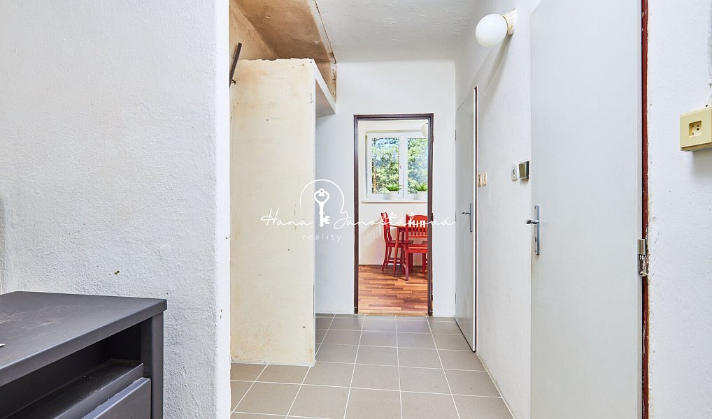 Prodej bytu 2+1 72 m², Trhové Sviny – náhled fotky 9