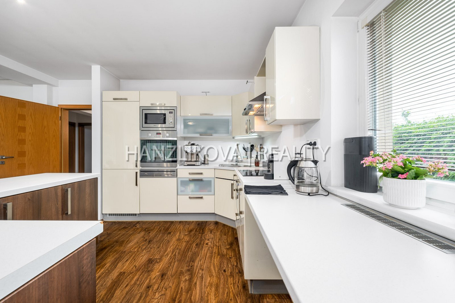 Prodej domu 112 m² s pozemkem 742 m² – fotografie 3