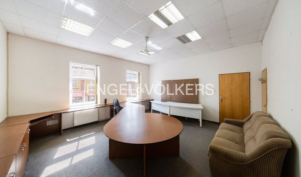 Pronájem kanceláře 58 m², Plzeň – náhled fotky 2