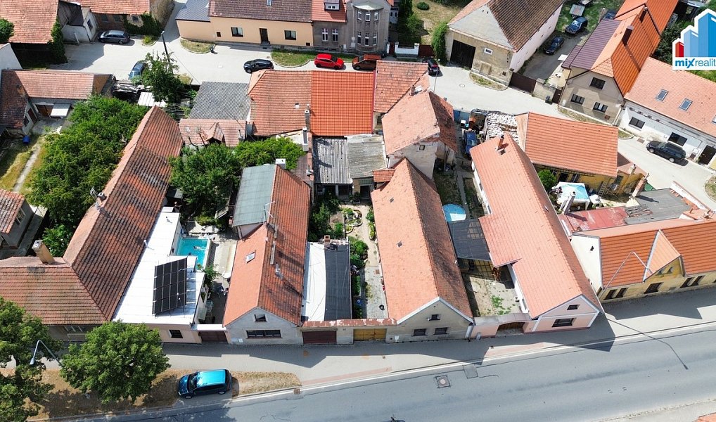 Prodej domu 141 m² s pozemkem 424 m², Dobřany – náhled fotky 3