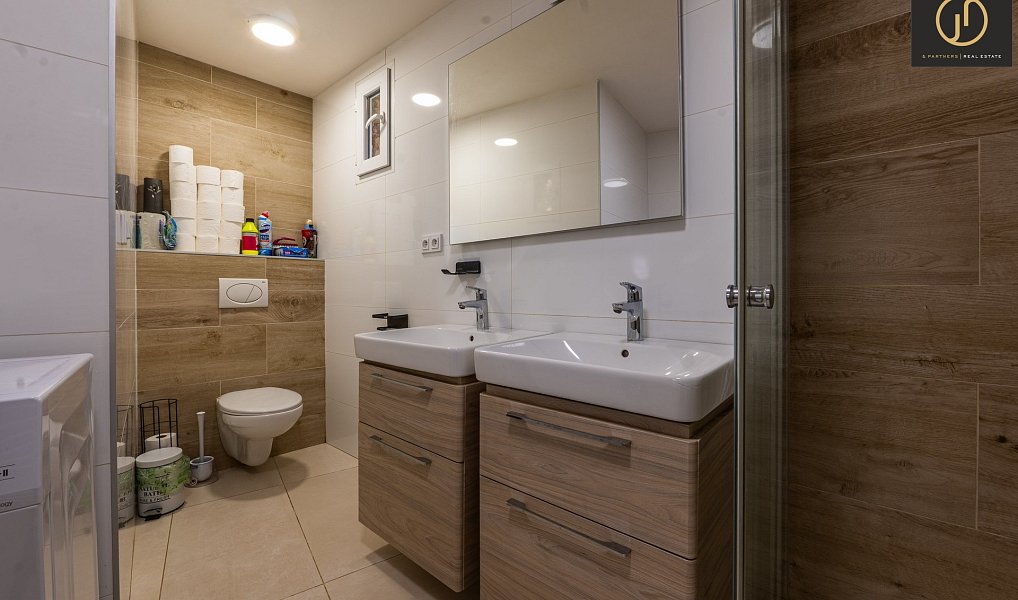 Prodej domu 203 m² s pozemkem 1 153 m², Hředle – náhled fotky 38