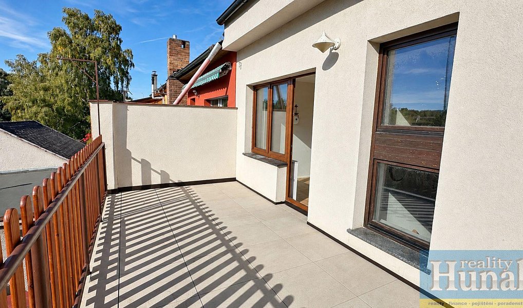 Pronájem bytu 3+kk 66 m², Pelhřimov – náhled fotky 9