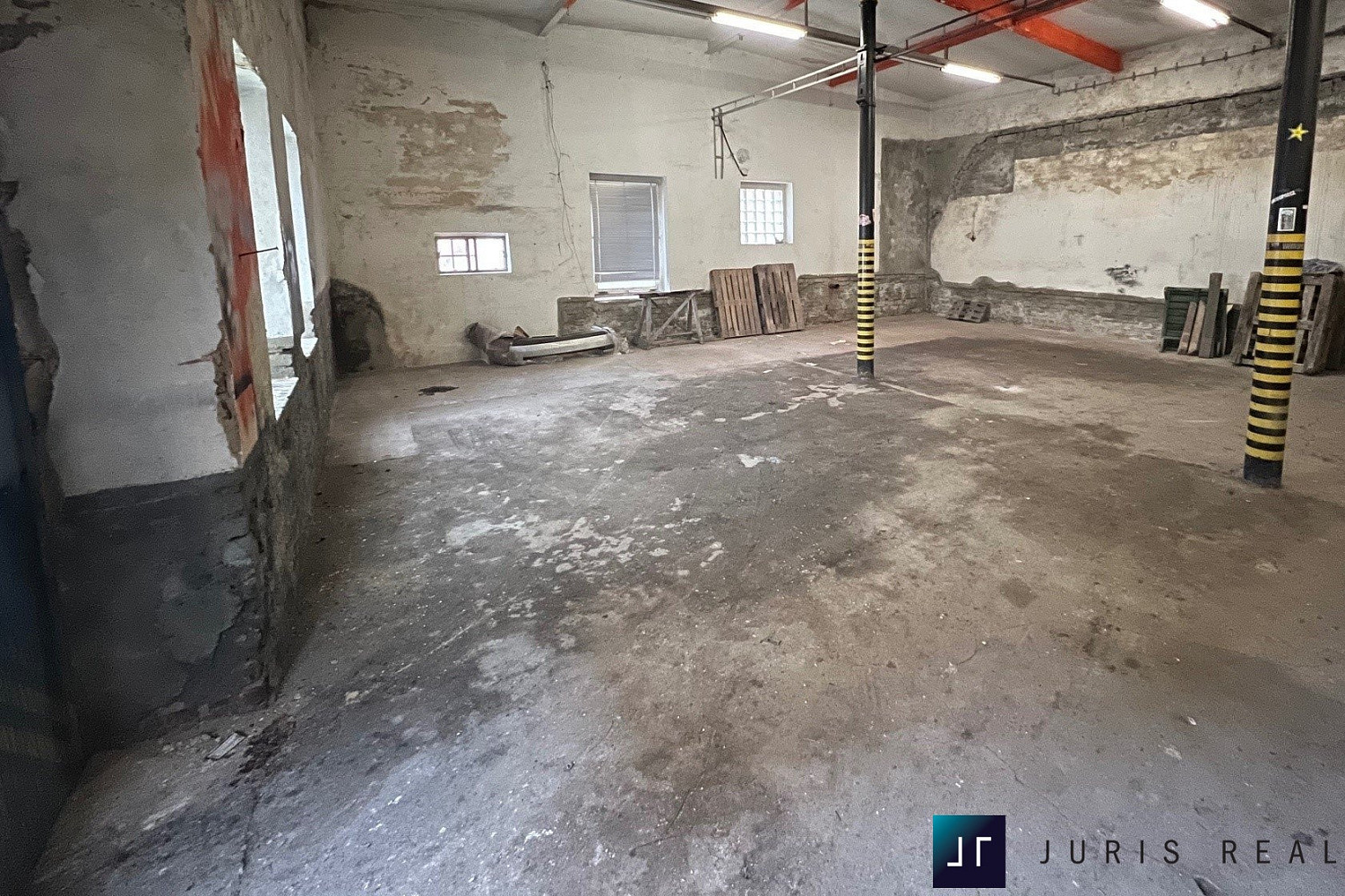 Pronájem skladovacích prostor 130 m² — photo 2
