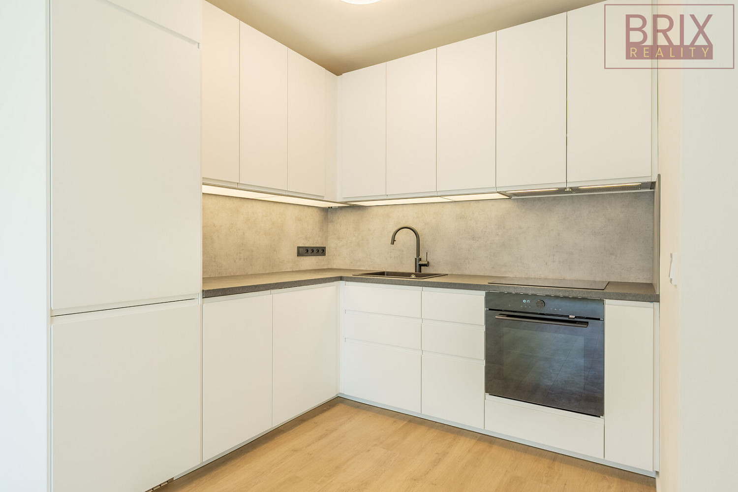 Prodej bytu 2+kk 42 m² – fotografie 3