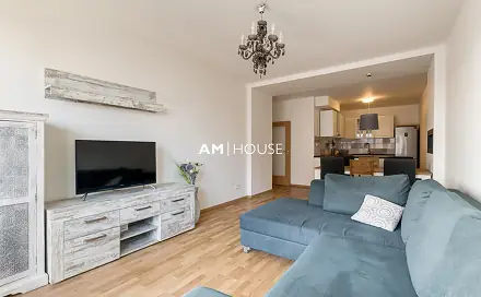 Pronájem bytu 3+kk 103 m², Zvěřinova, Praha 3 - Strašnice
