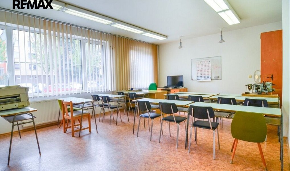 Prodej kanceláře 320 m², Břeclav – náhled fotky 5