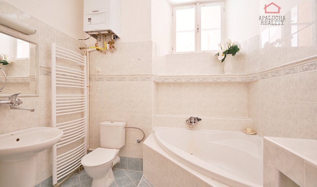 Pronájem bytu 3+kk 77 m², Kutná Hora – náhled fotky 11
