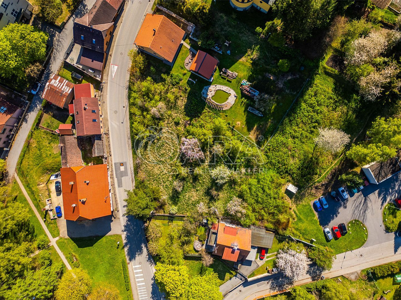 Prodej stavebního pozemku 1 340 m² – fotografie 2