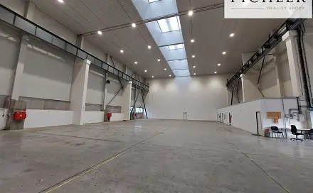 Pronájem výrobních prostor 1 600 m², Na Pomezí, Plzeň - Skvrňany