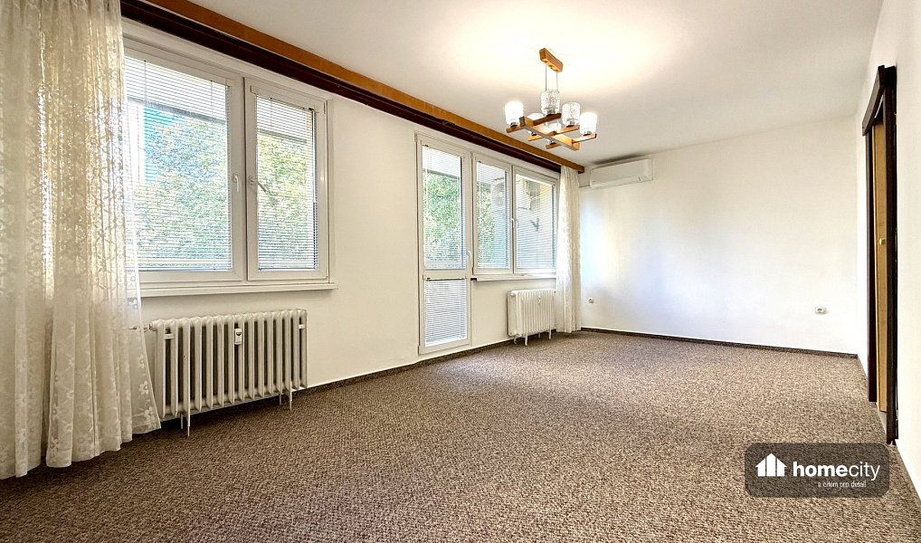 Pronájem bytu 3+1 76 m², Pardubice – náhled fotky 9