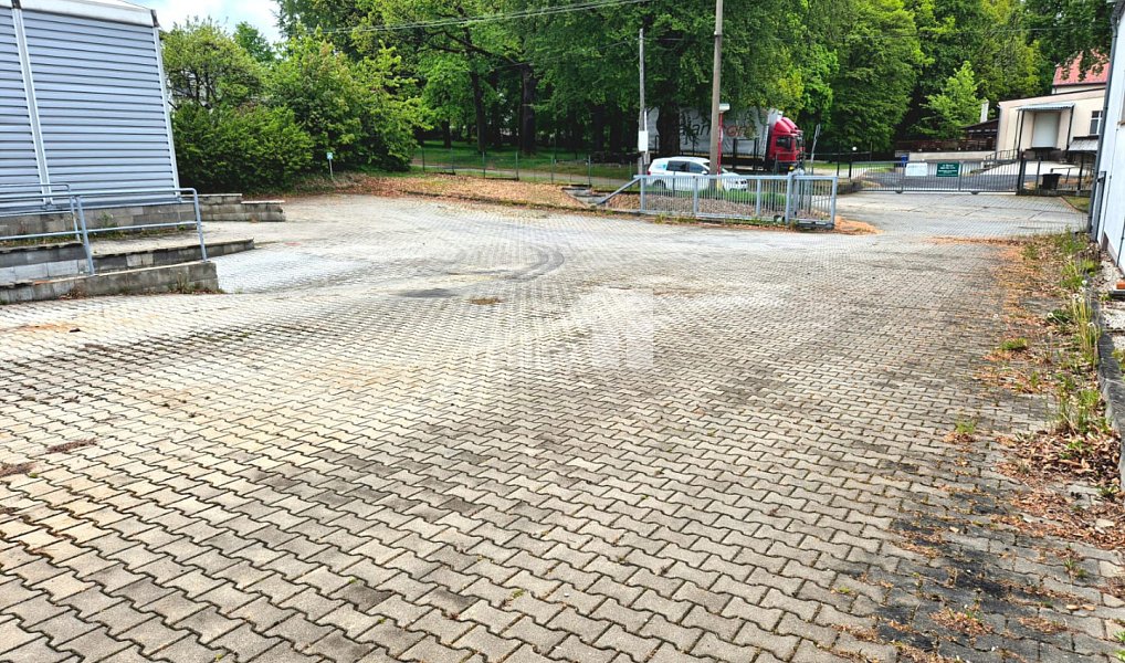 Prodej výrobních prostor 2 849 m², Aš – náhled fotky 8