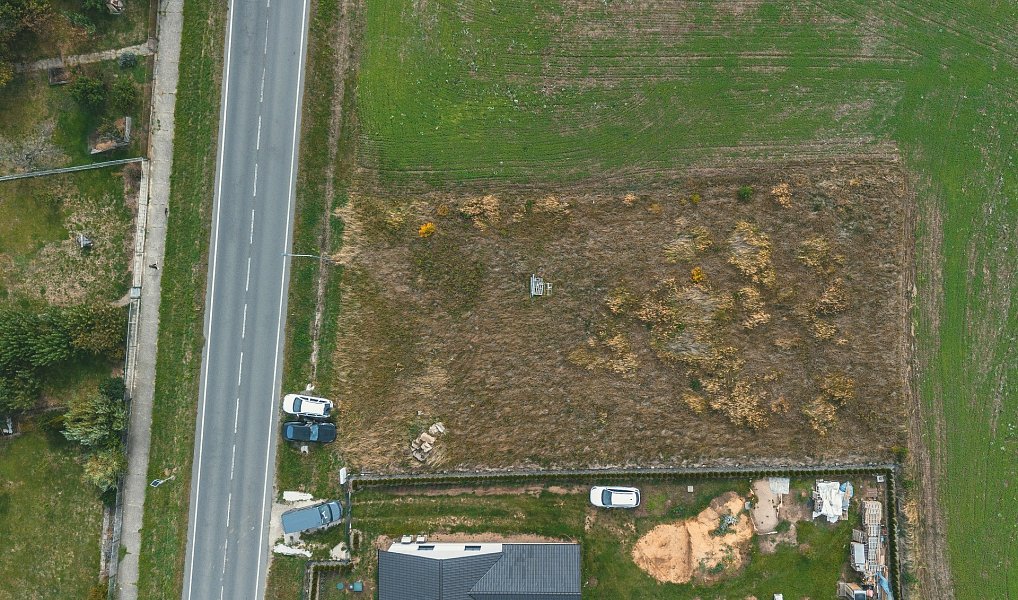 Prodej stavebního pozemku 1 297 m², Mikulovice – náhled fotky 6